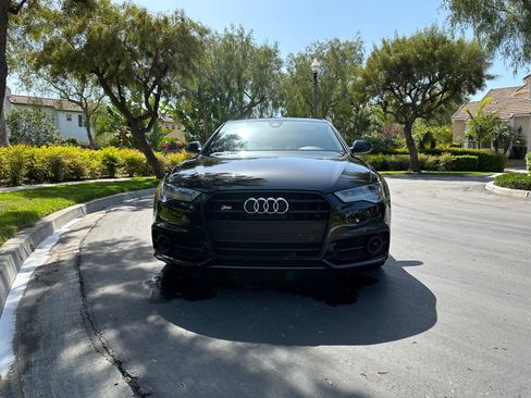 Used 2018 Audi S6 Premium Plus w/ Driver Assistance Package image 9