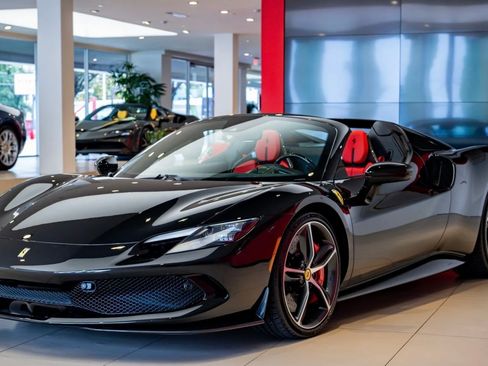 Used 2024 Ferrari 296 GTS image 4