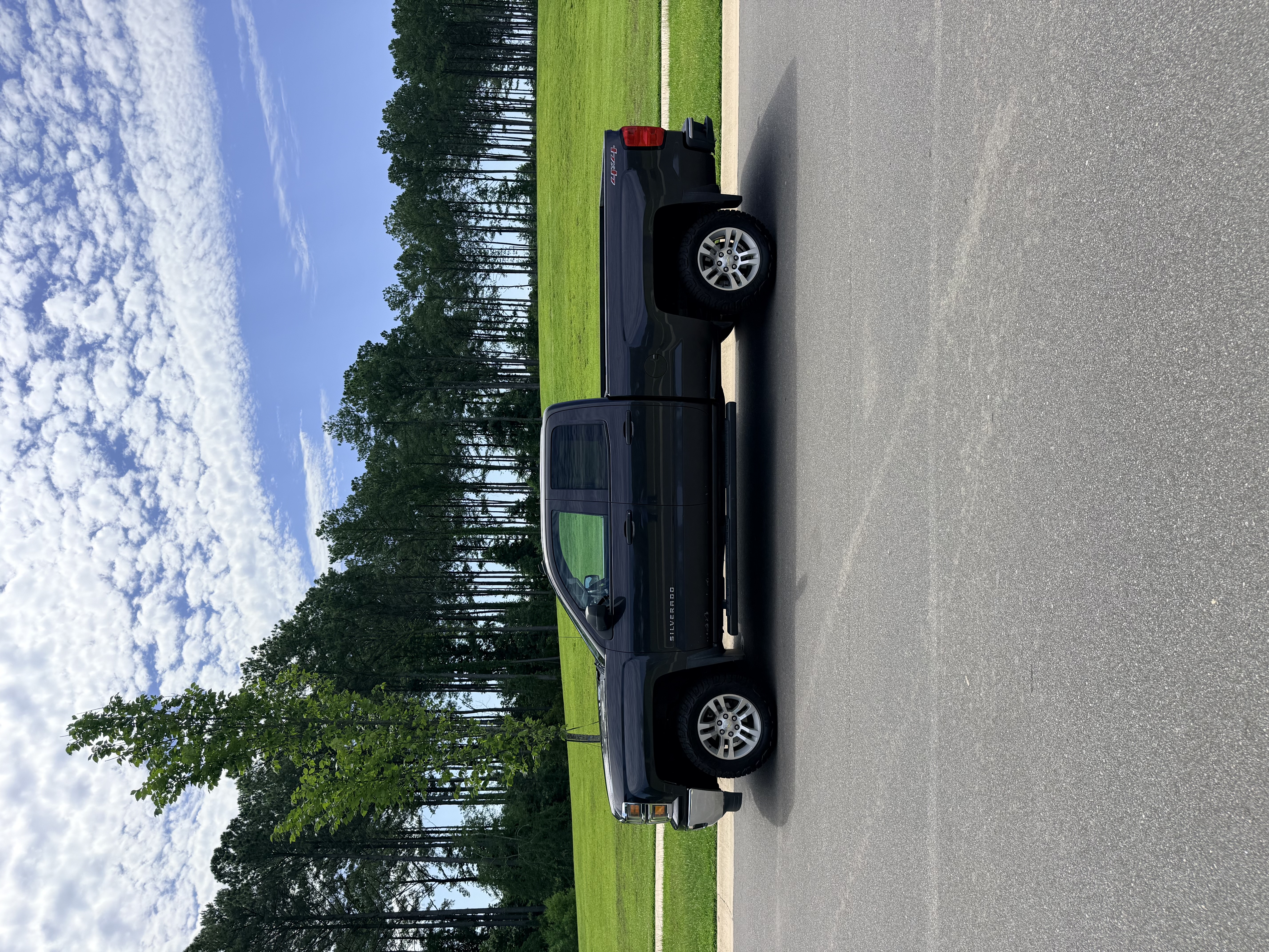 Used 2014 Chevrolet Silverado 1500 LT AWD/4WD image 5