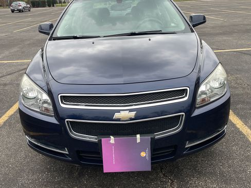Used 2009 Chevrolet Malibu LT w/ Power Convenience Package image 2