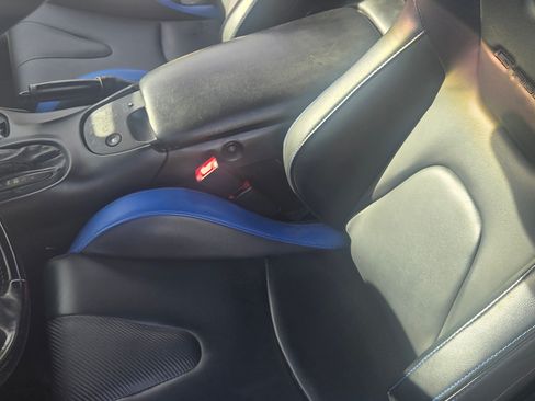 Used 2002 Chevrolet Corvette Convertible w/ Preferred Equipment Group2 image 6