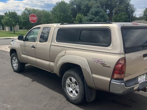 Used 2005 Toyota Tacoma 4x4 Access Cab image 1