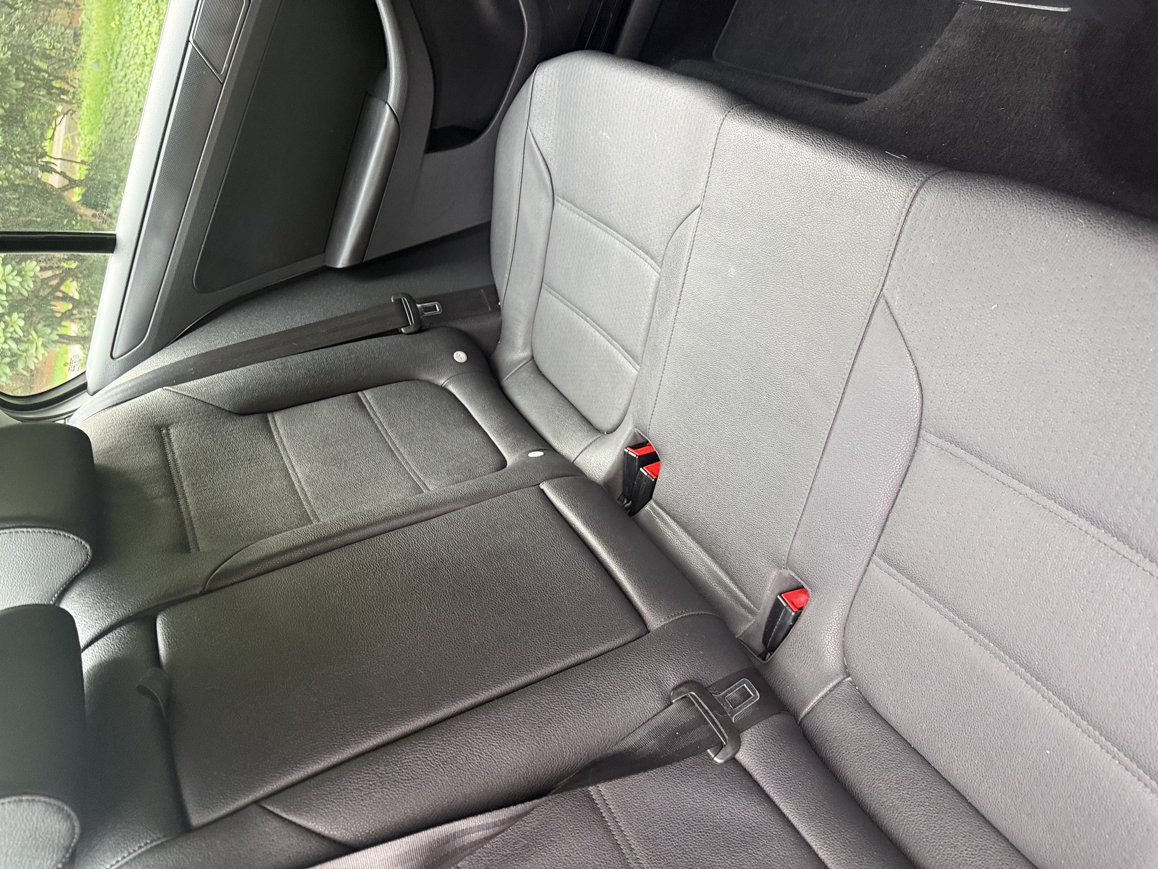 Used 2011 Volkswagen Jetta SE FWD image 8