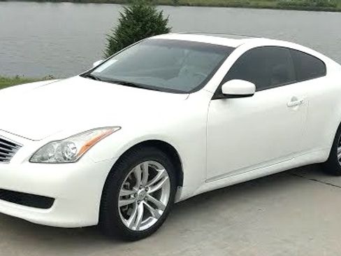 Used 2008 INFINITI G37 Journey w/ Premium Pkg image 5