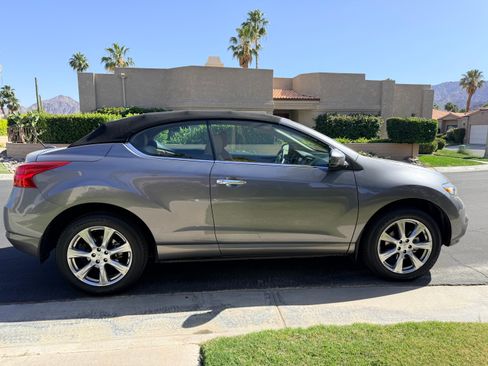Used 2014 Nissan Murano CrossCabriolet w/ Navigation Package AWD/4WD image 12