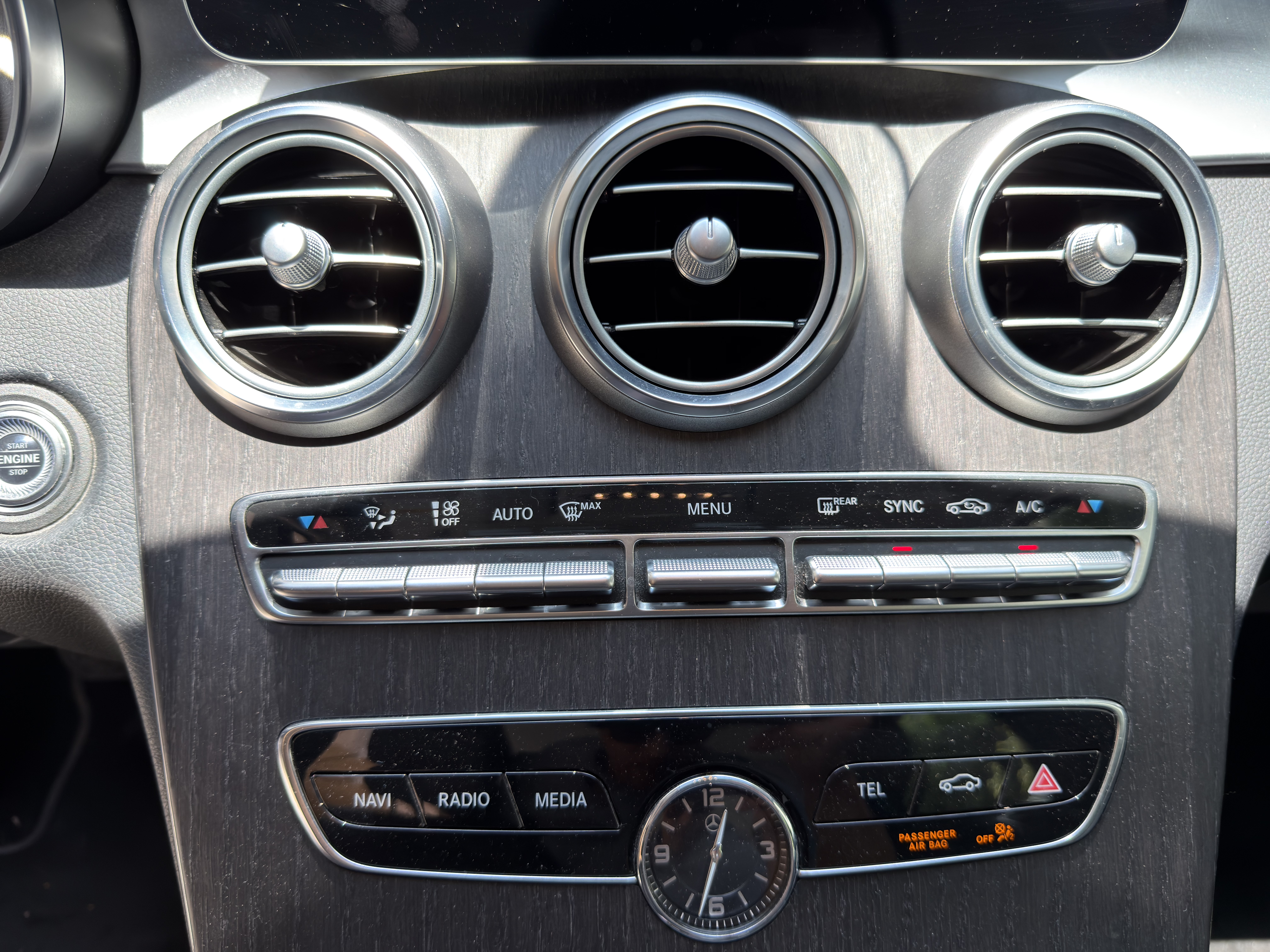 Used 2019 Mercedes-Benz C 300 Sedan image 17