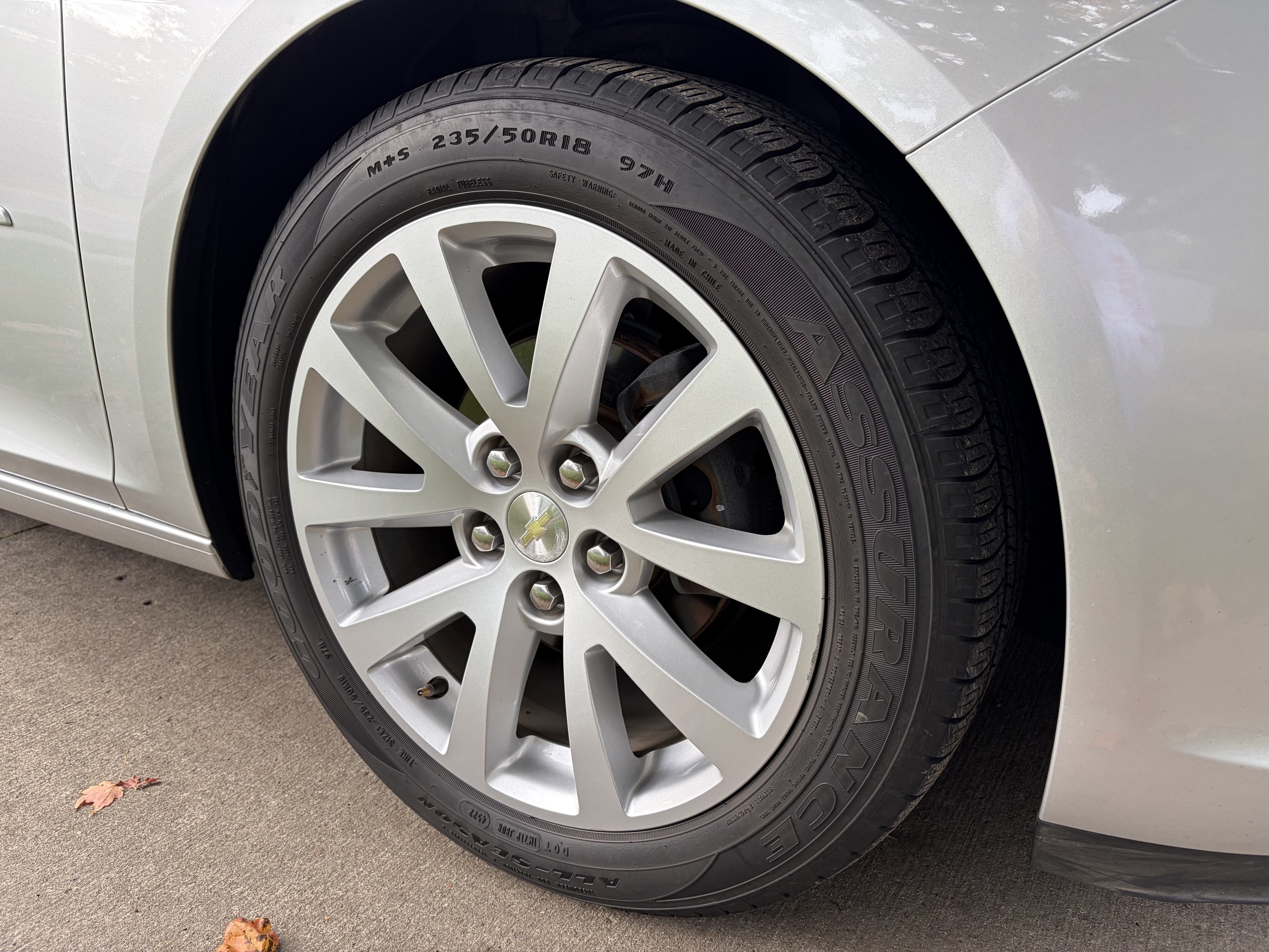 Used 2015 Chevrolet Malibu LT w/ Leather Package FWD image 16