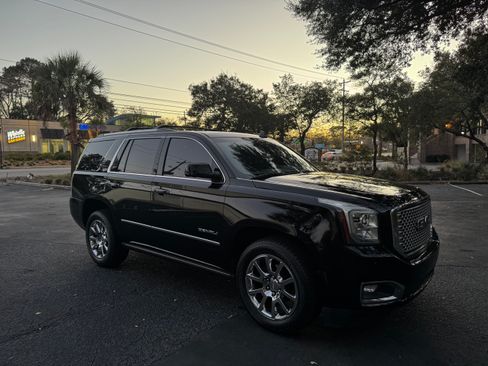 Used 2016 GMC Yukon Denali w/ Open Road Package image 2