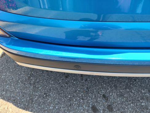 Used 2017 Toyota RAV4 Limited w/ Carpet Mat Package image 11