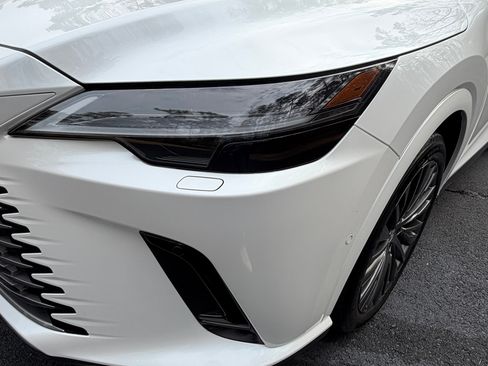 Used 2023 Lexus RX 350 FWD w/ Cold Area Package image 8