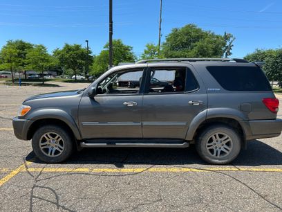 Used 2006 Toyota Sequoia Limited w/ Luxury Pkg