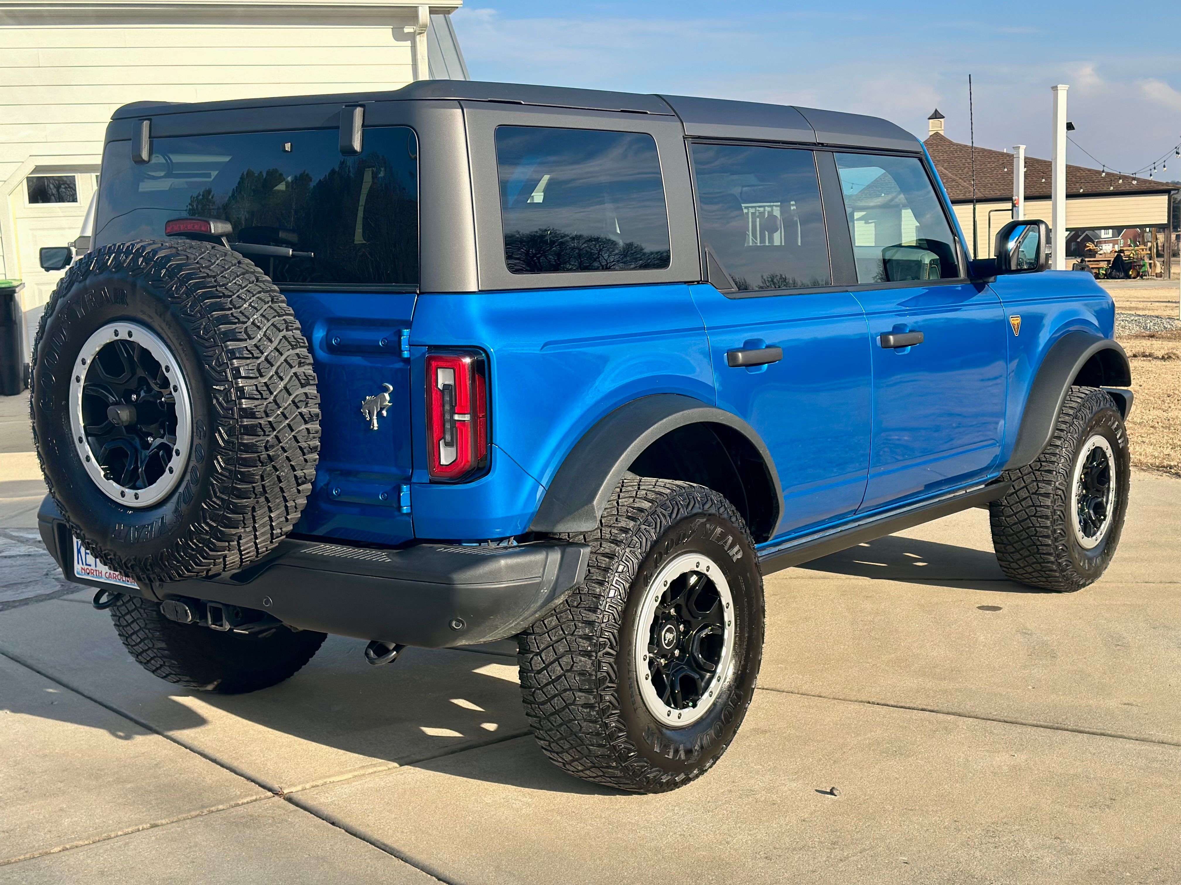 Used 2022 Ford Bronco Badlands AWD/4WD image 4