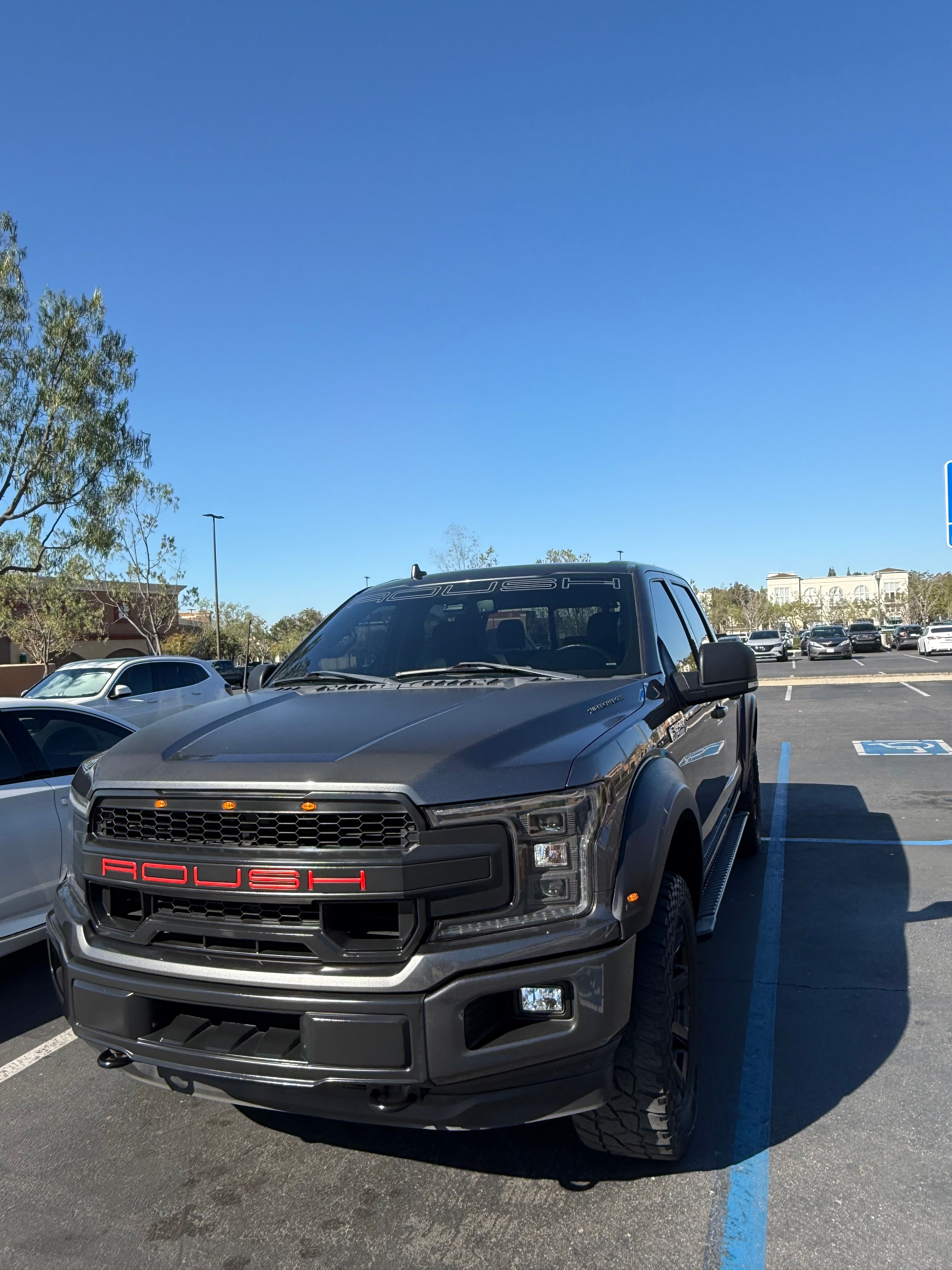 Used 2018 Ford F150 XLT w/ Equipment Group 302A Luxury AWD/4WD image 1