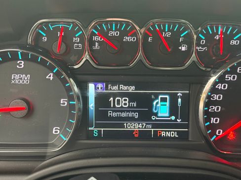 Used 2017 Chevrolet Tahoe LS w/ All-Season Package image 9