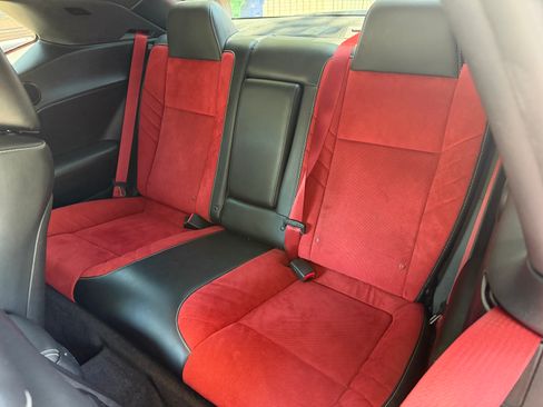 Used 2015 Dodge Challenger SRT Hellcat RWD image 26