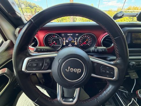 Used 2020 Jeep Wrangler Rubicon w/ Steel Bumper Group AWD/4WD image 6