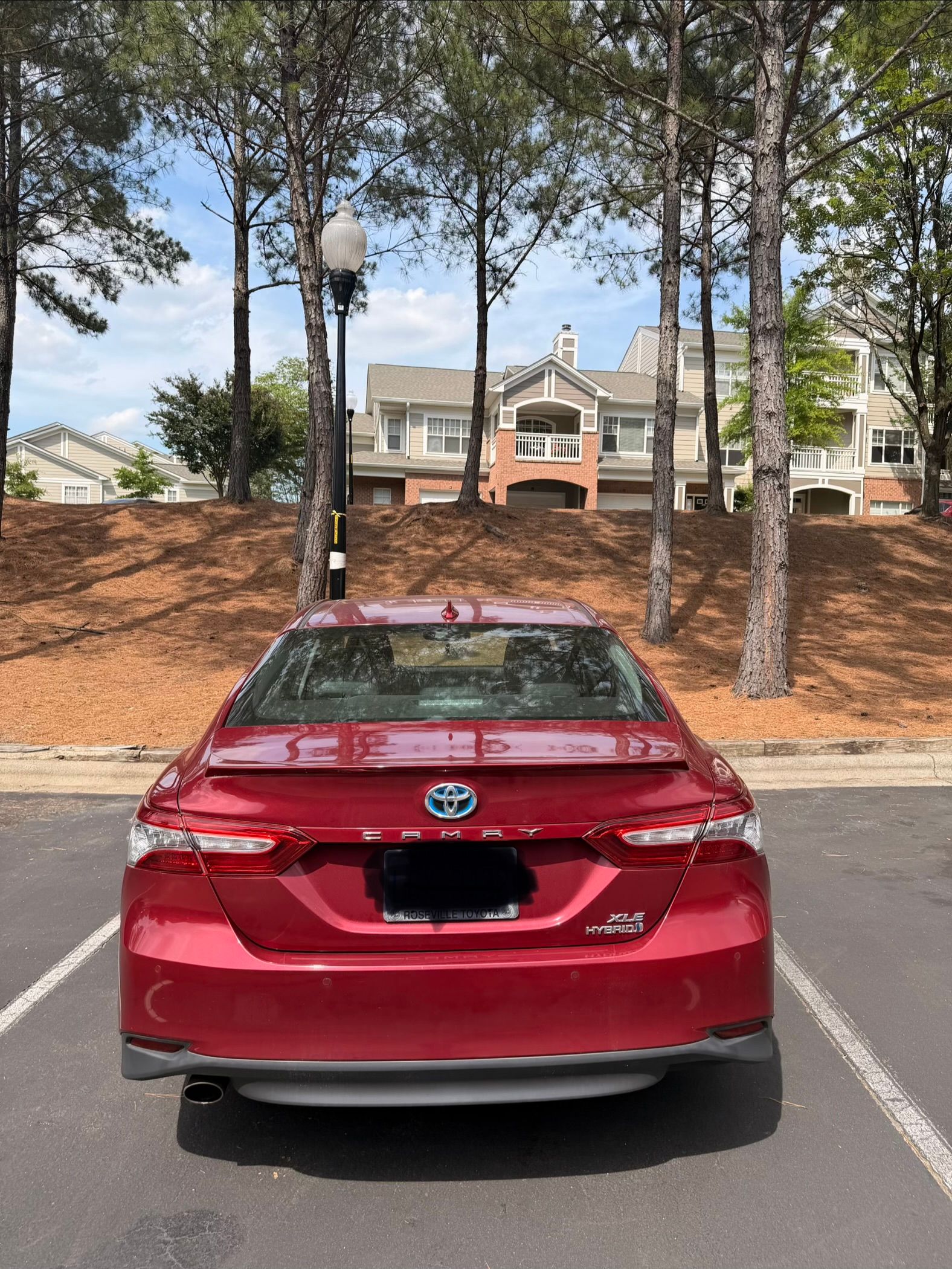 Used 2018 Toyota Camry XLE w/ Audio Package FWD image 5
