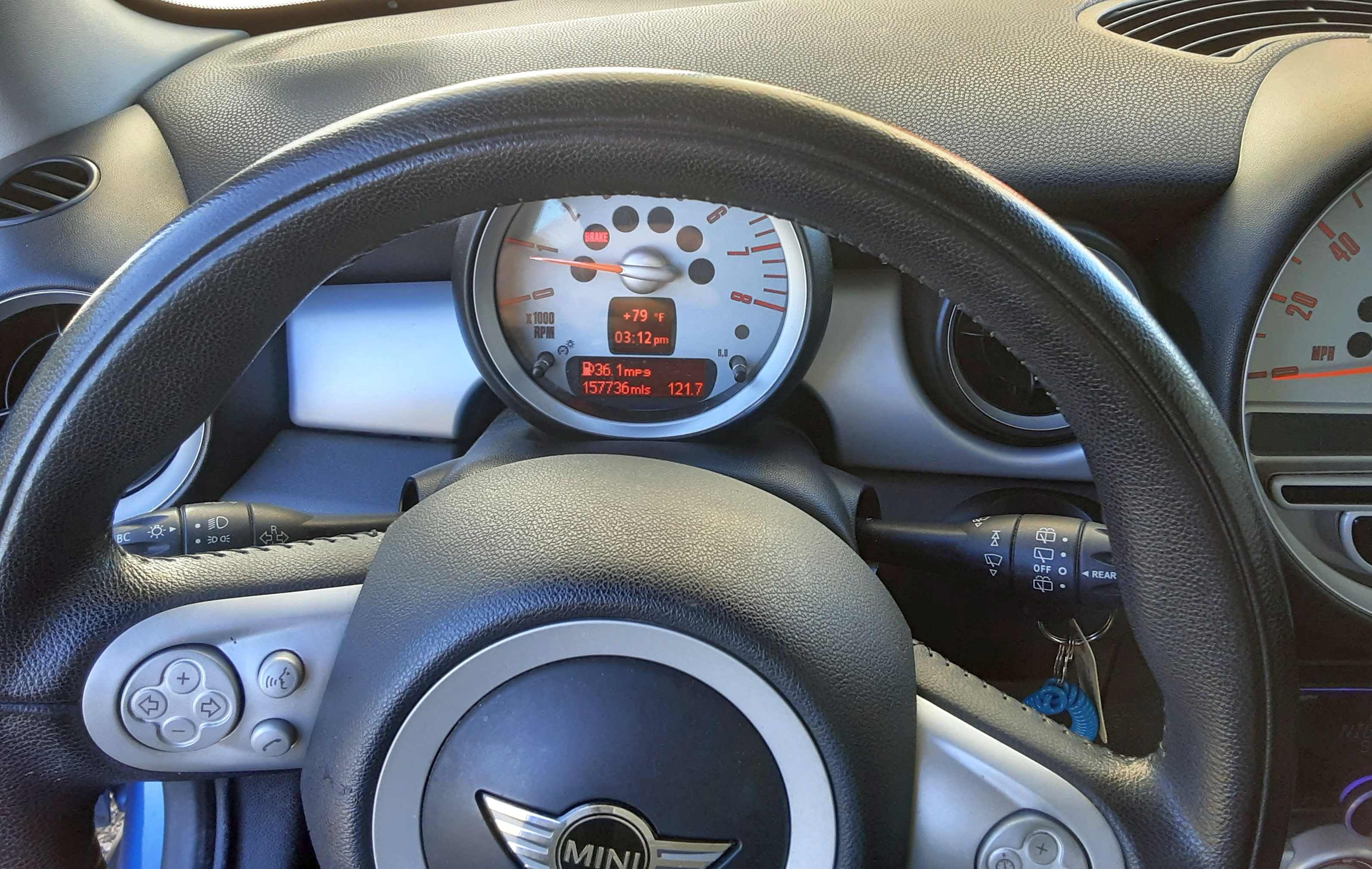 Used 2009 MINI Cooper Hardtop FWD image 8