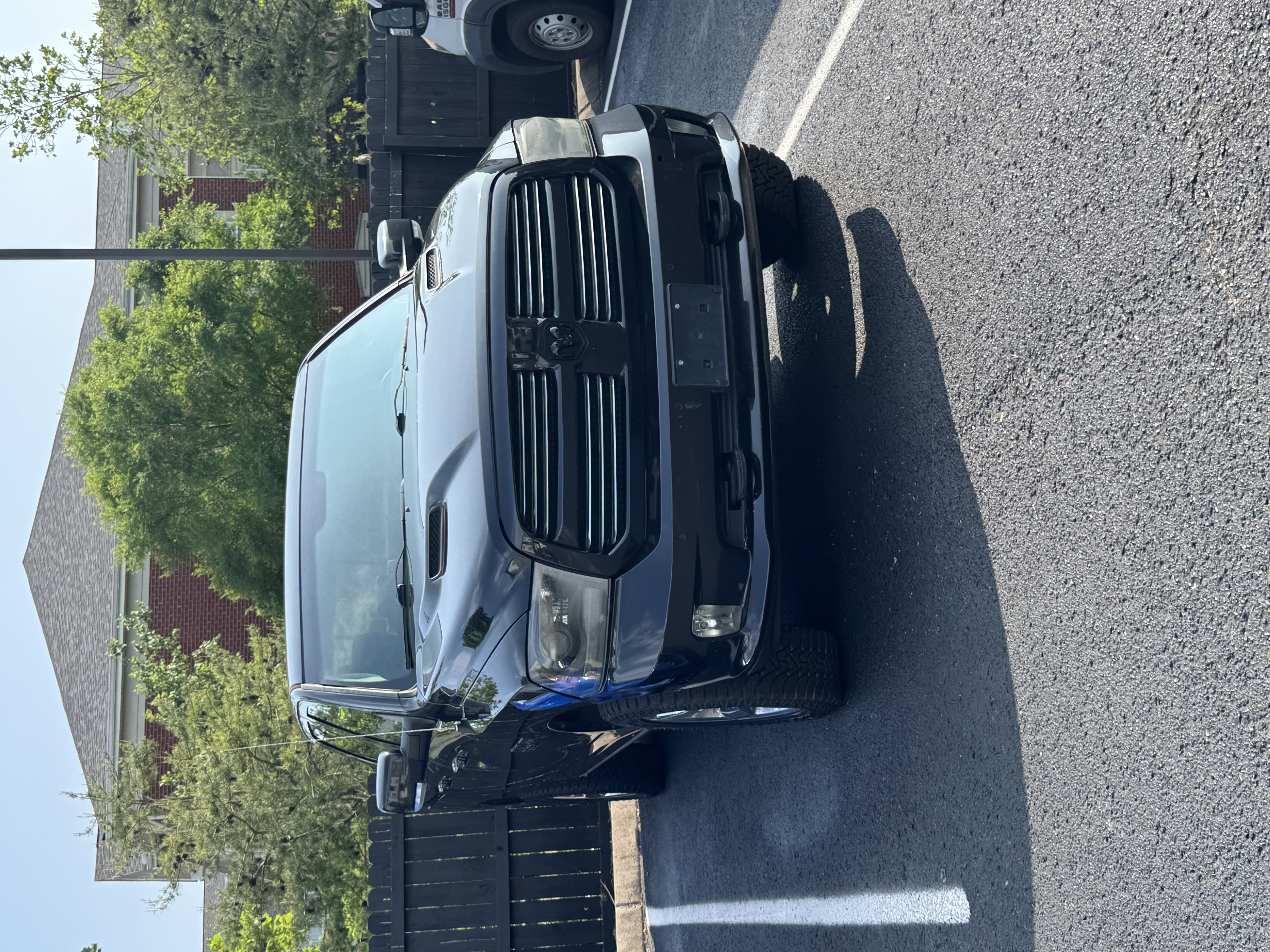 Used 2016 RAM 1500 Sport w/ Black Ram 1500 Sport Group AWD/4WD image 8