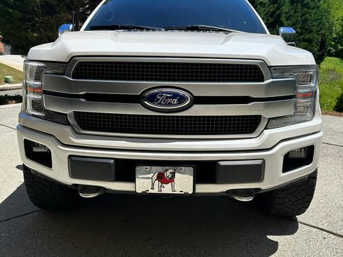 Used 2019 Ford F150 Platinum w/ Equipment Group 701A Luxury image 24