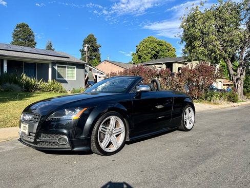 Used 2012 Audi TTS 2.0T Prestige w/ Prestige Pkg image 9