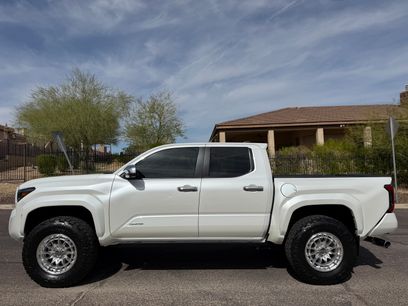 Used 2024 Toyota Tacoma Limited w/ Limited Package (LT)