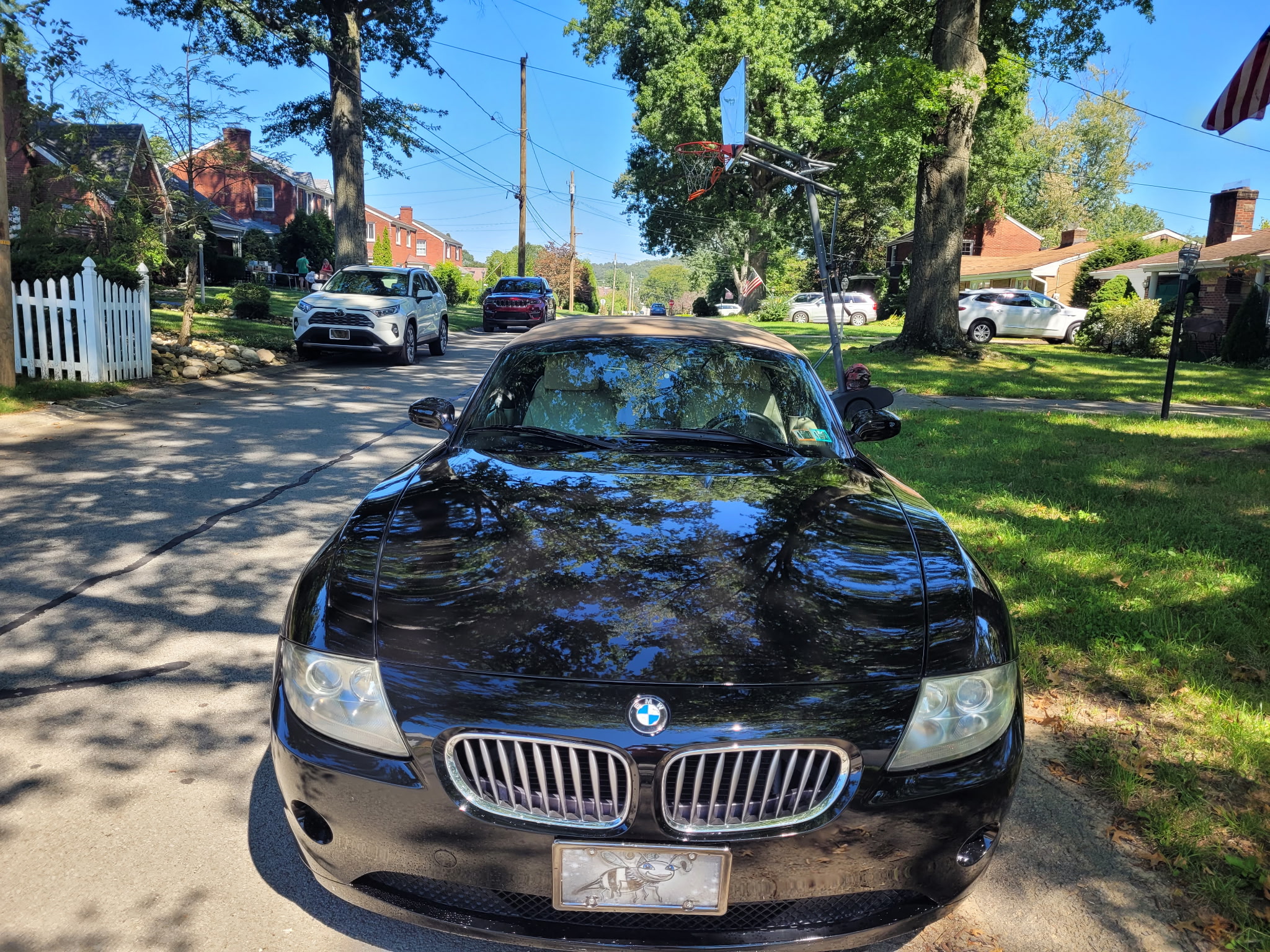 Used 2005 BMW Z4 3.0i RWD image 2