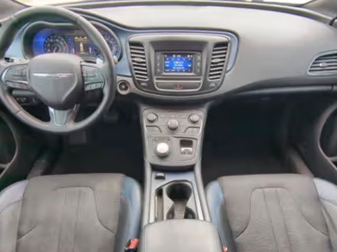 Used 2015 Chrysler 200 S image 12