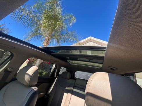 Used 2019 Hyundai Santa Fe Limited image 12