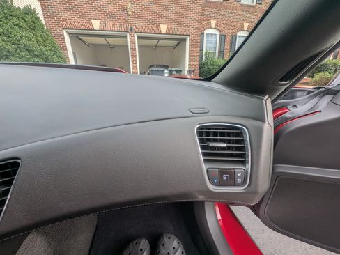 Used 2015 Chevrolet Corvette Z06 w/ 2LZ Preferred Equipment Group image 29