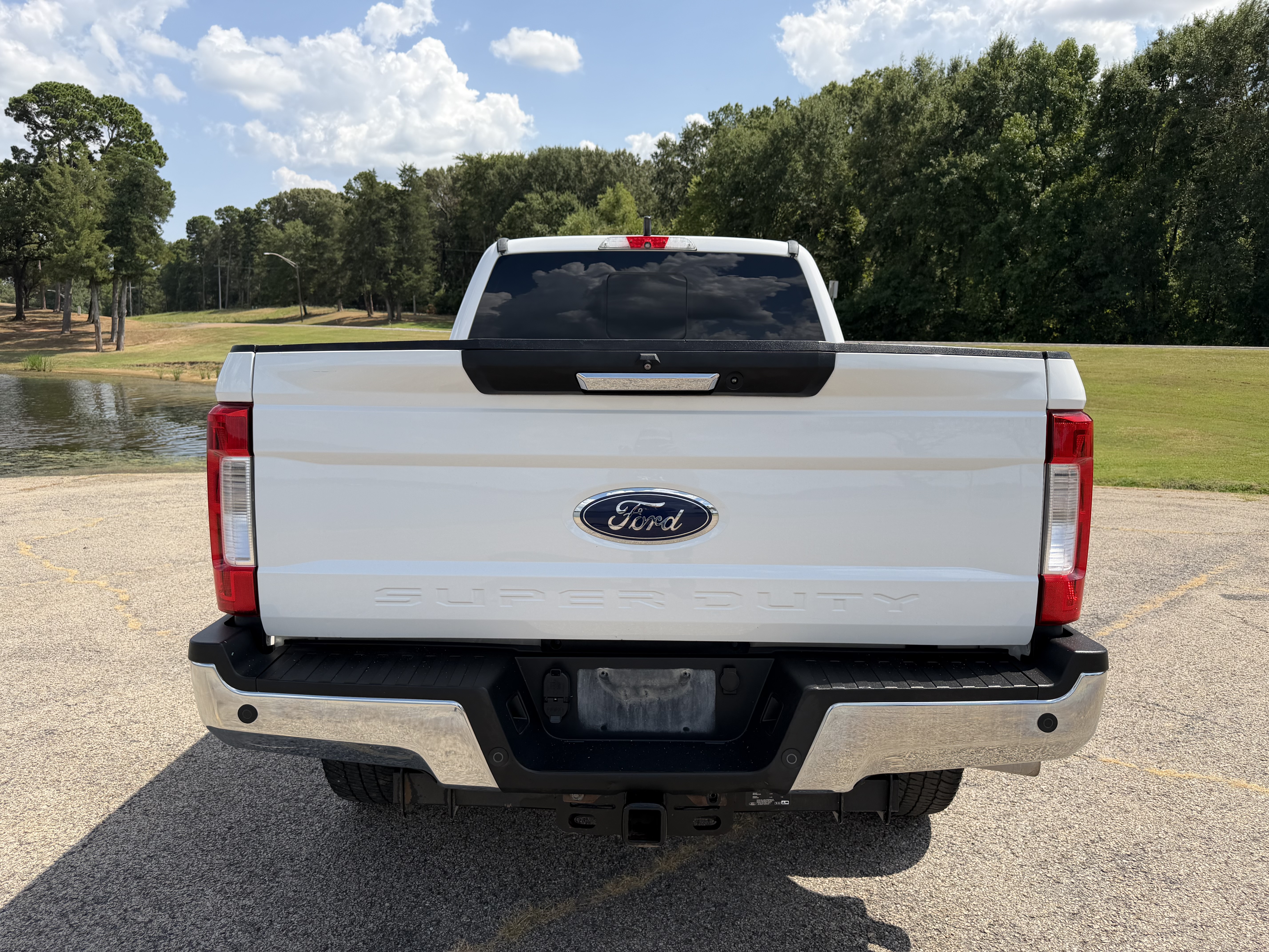 Used 2019 Ford F250 Lariat w/ Lariat Value Package AWD/4WD image 5
