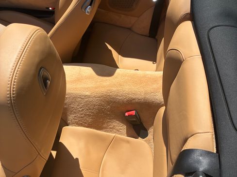 Used 2011 Porsche 911 4 Cabriolet AWD/4WD image 14