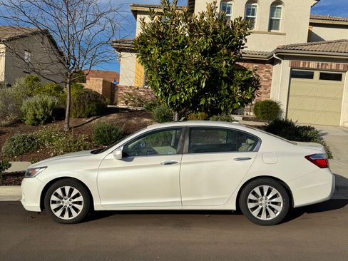 Used 2014 Honda Accord EX-L image 4