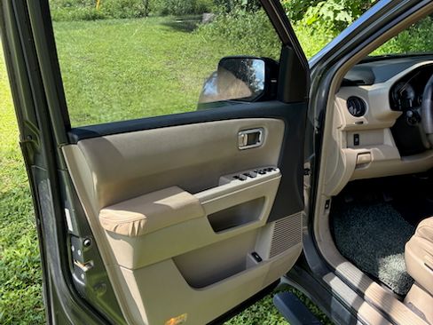 Used 2009 Honda Pilot EX-L image 6