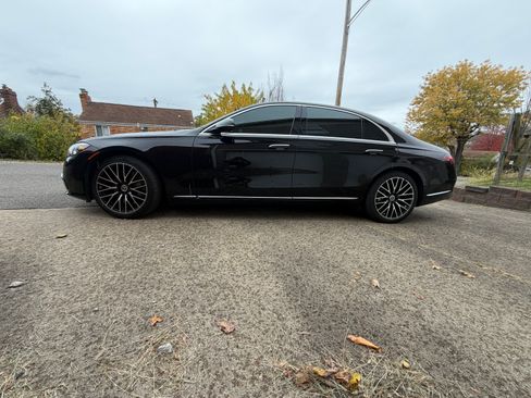 Used 2021 Mercedes-Benz S 580 S 580 4MATIC Sedan 4D image 14