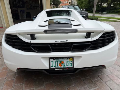 Used 2014 McLaren MP4-12C Spider RWD image 5