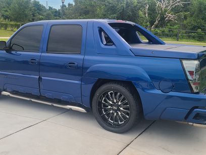 Used 2004 Chevrolet Avalanche Z66 w/ Preferred Equipment Group