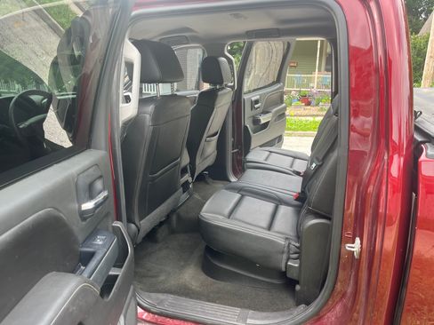 Used 2017 Chevrolet Silverado 1500 LT w/ All Star Edition AWD/4WD image 19