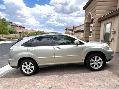 Used 2009 Lexus RX 350 2WD image 2