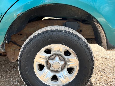 Used 1997 Ford Expedition 4WD image 25