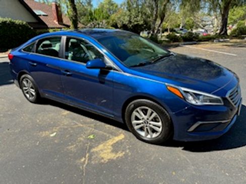 Used 2017 Hyundai Sonata SE image 5