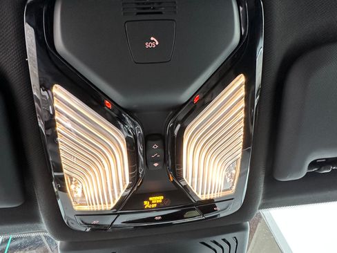 Used 2018 BMW X3 xDrive30i image 12