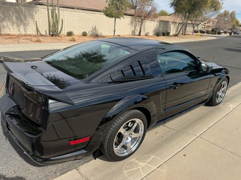 Used 2007 Ford Mustang GT Premium image 4