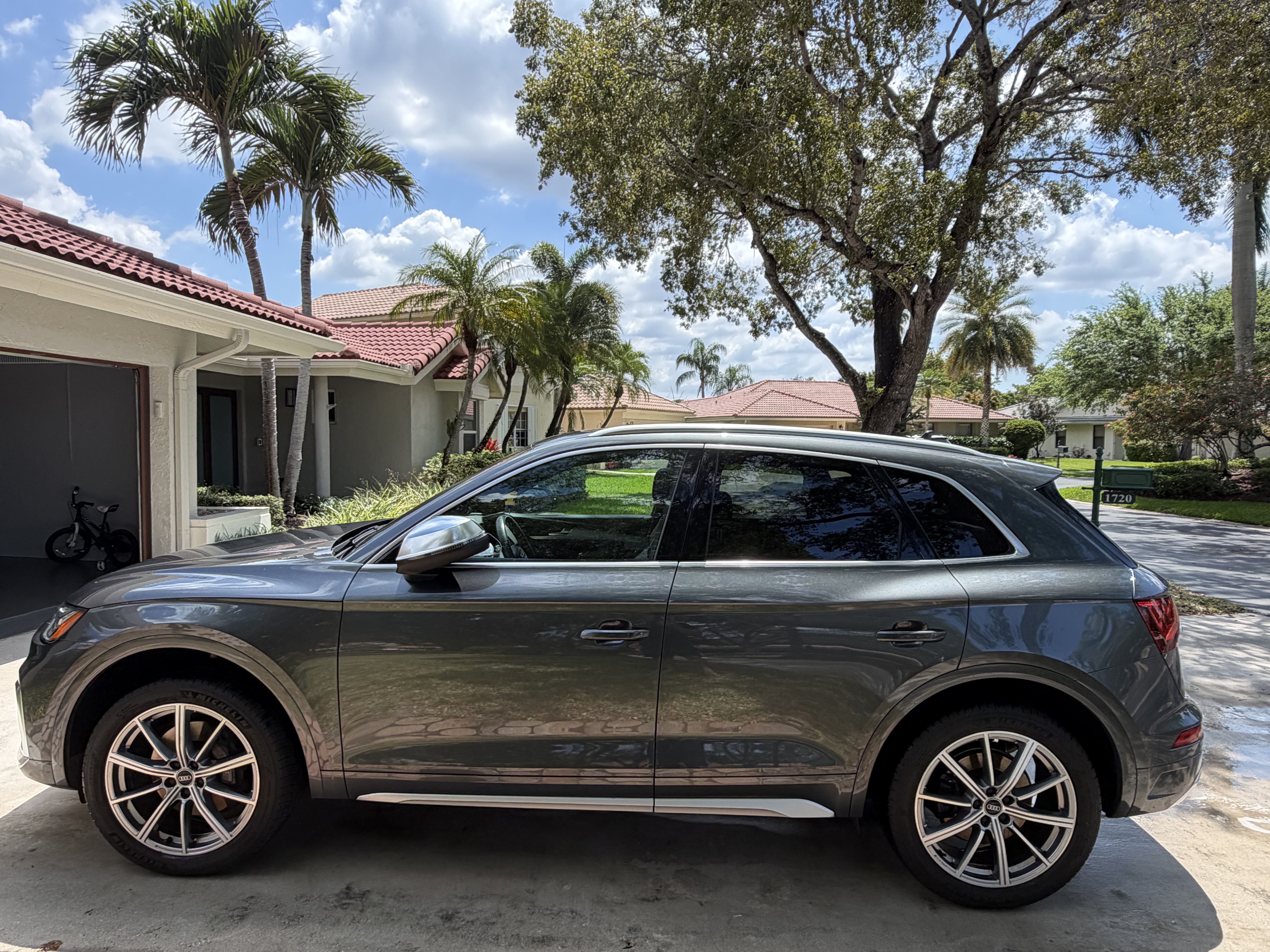 Used 2021 Audi SQ5 Premium Plus w/ Premium Plus Package AWD/4WD image 10