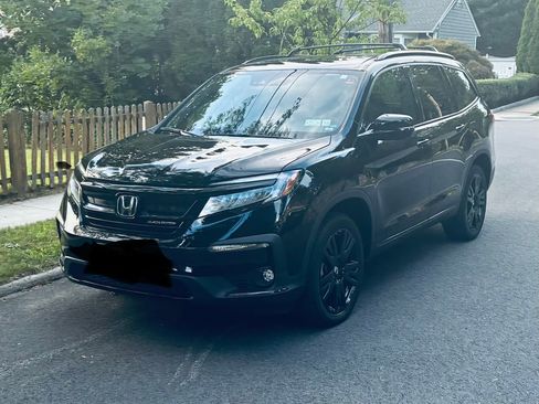 Used 2022 Honda Pilot Black Edition image 2
