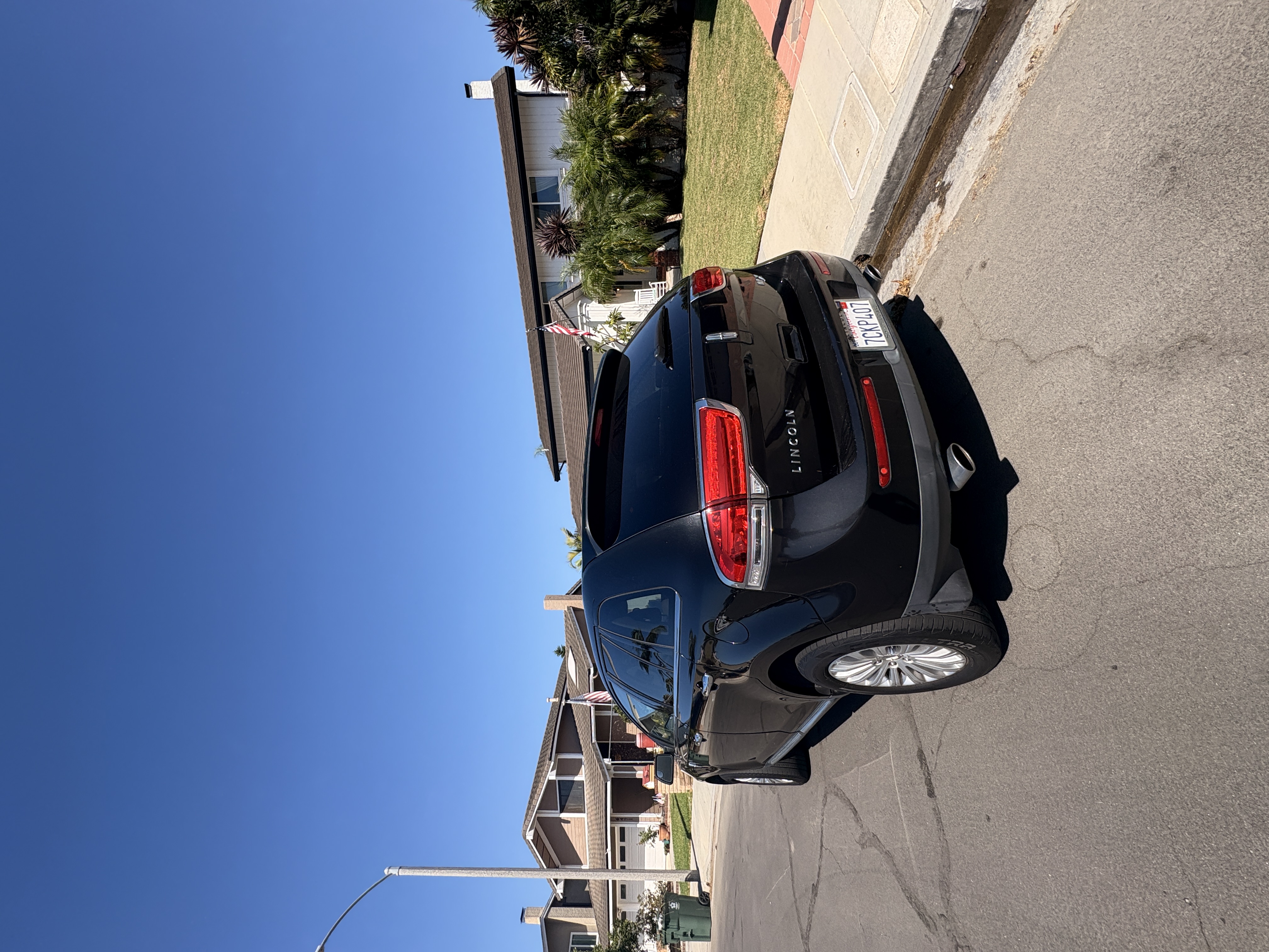Used 2013 Lincoln MKX FWD w/ Wood Pkg image 5
