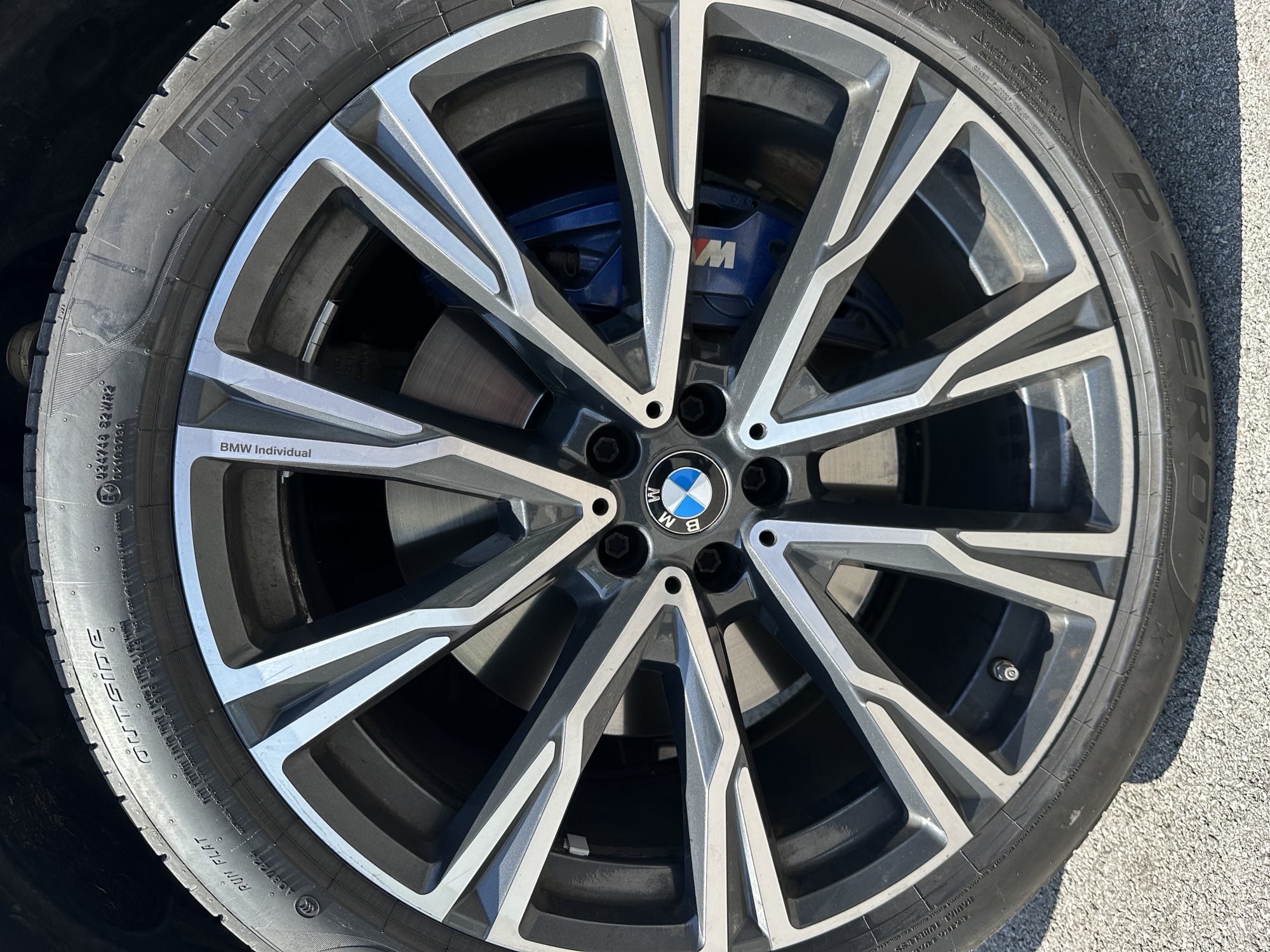 Used 2019 BMW X7 xDrive50i w/ Dynamic Handling Package AWD/4WD image 11