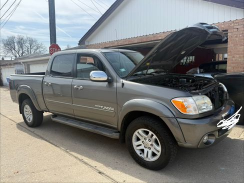 Used 2005 Toyota Tundra SR5 image 1