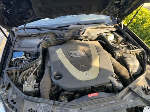 Used 2007 Mercedes-Benz CLS 550 image 9