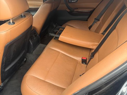 Used 2011 BMW 335i Sedan image 11